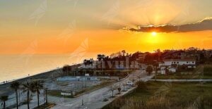 Tramonto su Caulonia. Foto per la rubrica “Cambiando Prospettiva” item-thumbnail