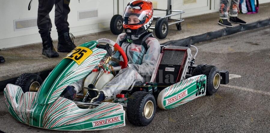 Successo all’esordio per il giovane pilota roccellese Antonio Errigo