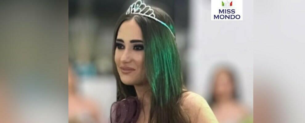 La crotonese Denise Martino vince la selezione del concorso di bellezza di Miss Mondo Calabria