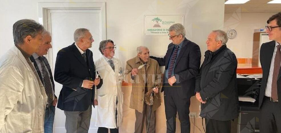 Centenario dona 200 mila euro all’ospedale di Cosenza