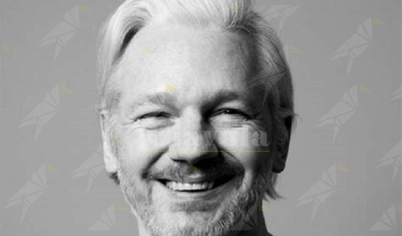 Julian Assange (fondatore di Wikileaks) scrive una lettera a Re Carlo III. Le riflessioni di Aiello