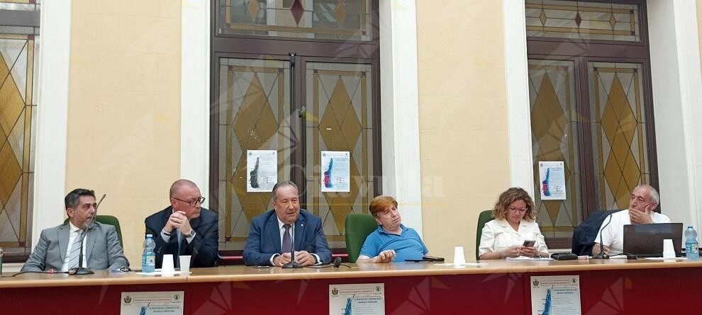 “Periferie, risorse o problema”. A Reggio un incontro su decentramento amministrativo e partecipazione