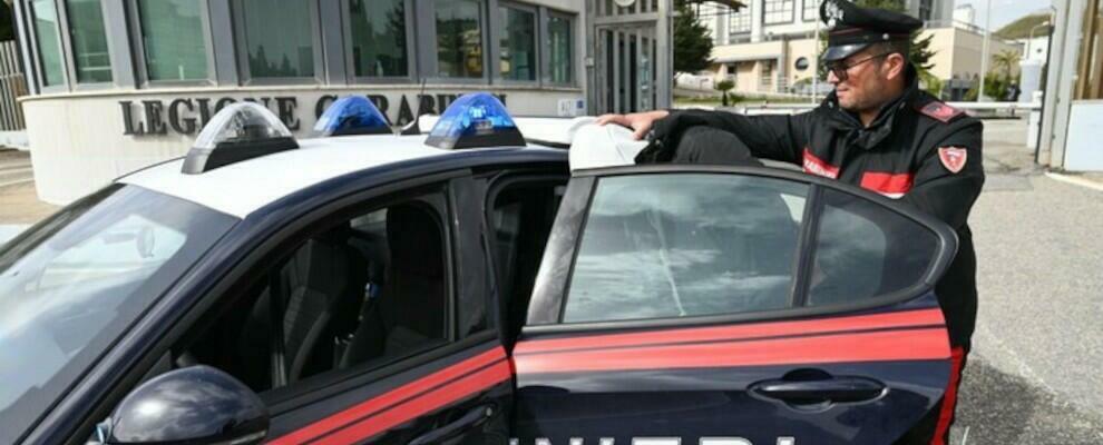 Calabria: Trovato in possesso di una pistola clandestina e quasi 6 kg di droga