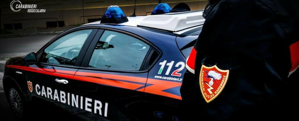 Intimidazione ad un’impresa edile nel reggino: due mezzi scaraventati in una scarpata