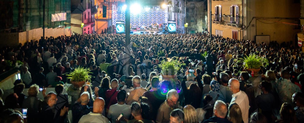 Max Gazzè e Calabria Orchestra apriranno il  Kaulonia Tarantella Festival 2023