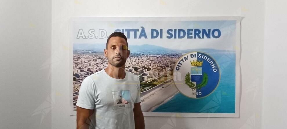 Inizia col botto la nuova stagione dell’ASD Città di Siderno. Acquistato l’esterno Anthony Albanese
