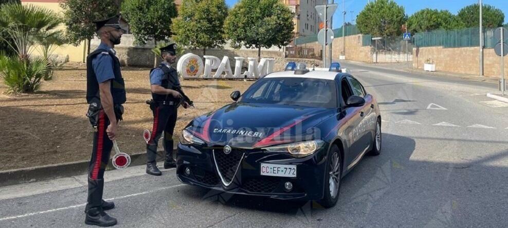 Calabria: lesioni personali, minacce, stalking e diffamazione. Denunciato un ragazzo