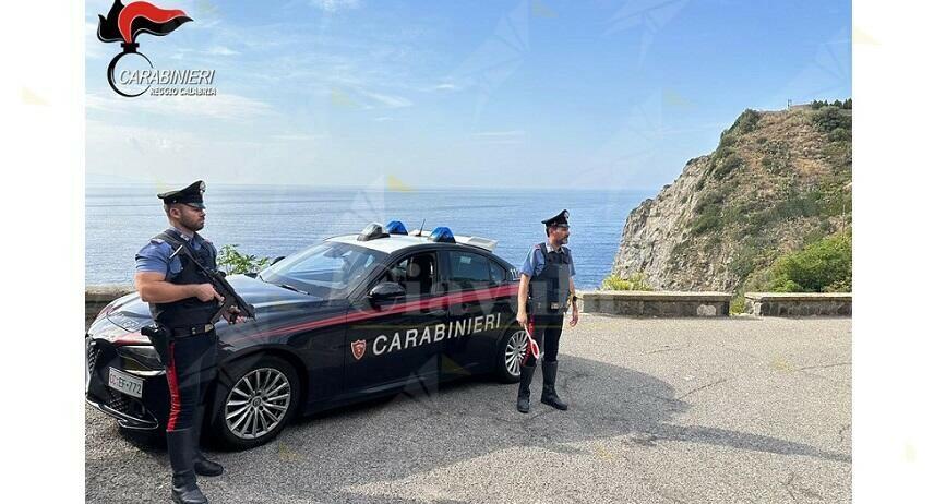 Controlli dei Carabinieri nell’aspromontano: sanzioni, segnalazioni e sequestri. Ritrovato ciclomotore rubato 23 anni fa