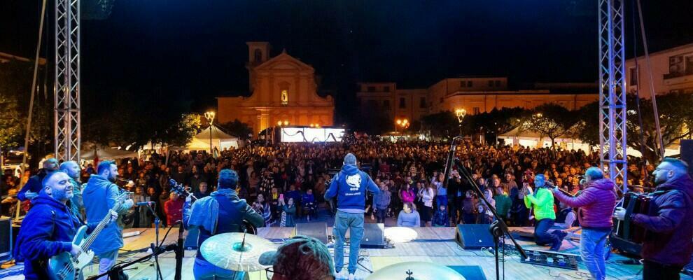 Siderno, grande partecipazione all’evento “Un calice per la vita”: donazioni per quasi 20000euro