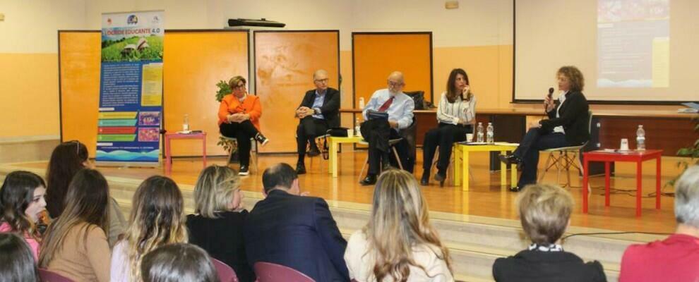 Povertà educativa minorile, a Siderno si è discusso di comunità educante