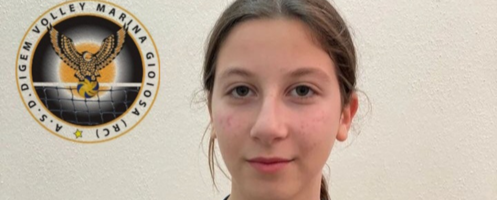 La roccellese Laura Orobello è la nuova promessa della Digem Volley Marina di Gioiosa