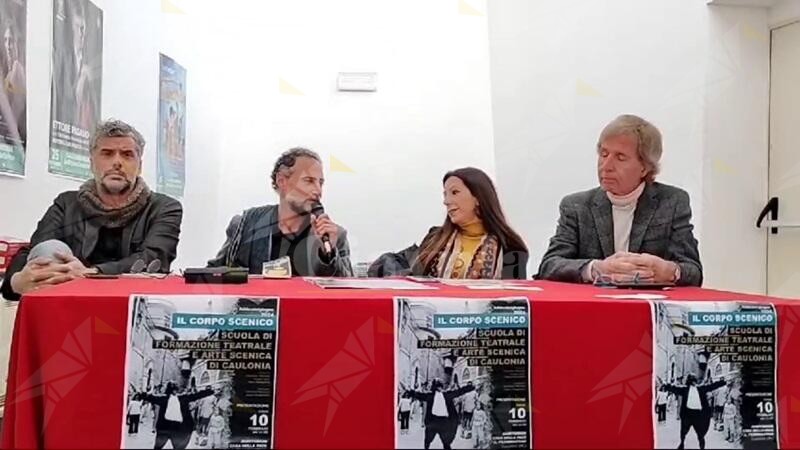 Scuola teatrale a Caulonia, Vincenzo Mercurio: “I ragazzi avranno uno strumento per sentirsi liberi di creare”