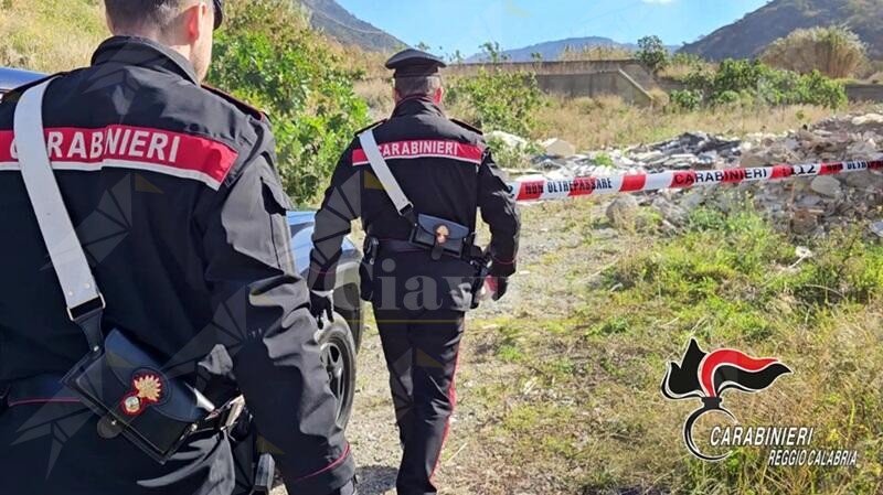 Traffico illecito di rifiuti speciali e disastro ambientale, misure cautelari per 5 persone