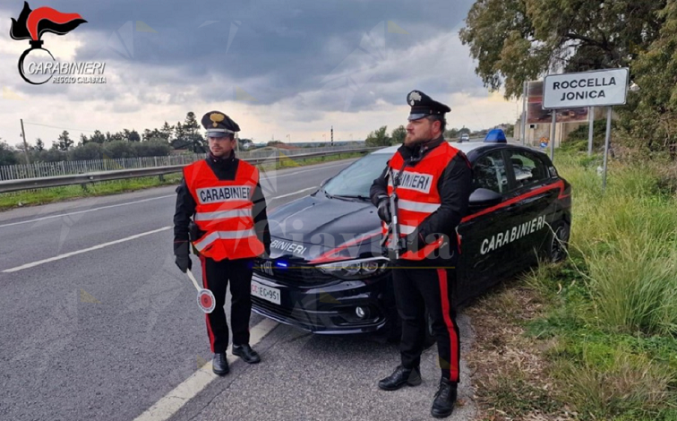 Nascondeva droga nella sua abitazione: arrestato uomo di Roccella Jonica