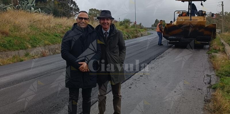 Lavori sulla SP88 a Caulonia, sopralluogo del consigliere metropolitano Rudi Lizzi