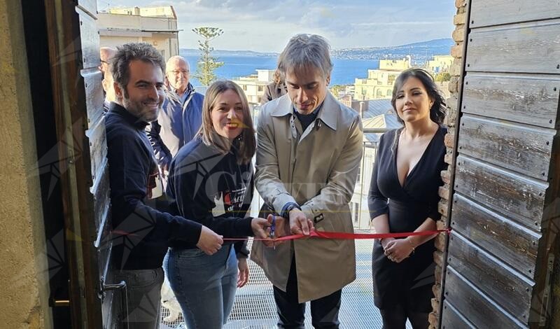 Inaugurata, al Castello Aragonese di Reggio, l’esposizione “Maschere in mostra”