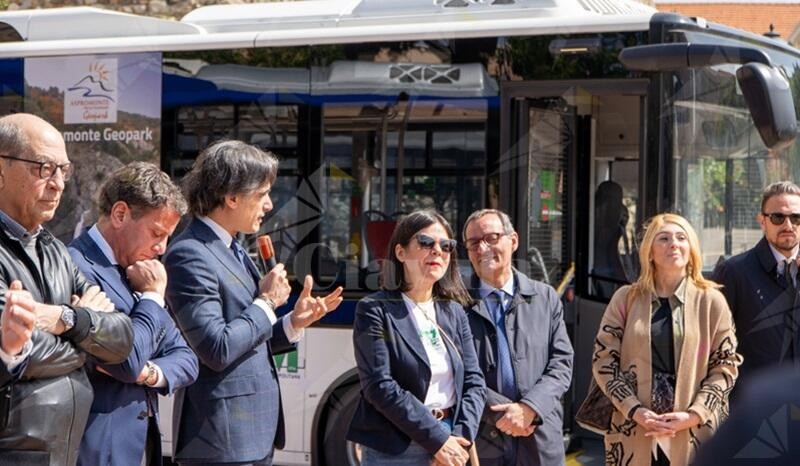Trasporti, inaugurati a Reggio Calabria tre nuovi bus elettrici Atam