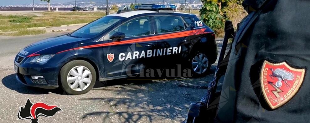 Furgone dato alle fiamme a Reggio Calabria, denunciato un uomo