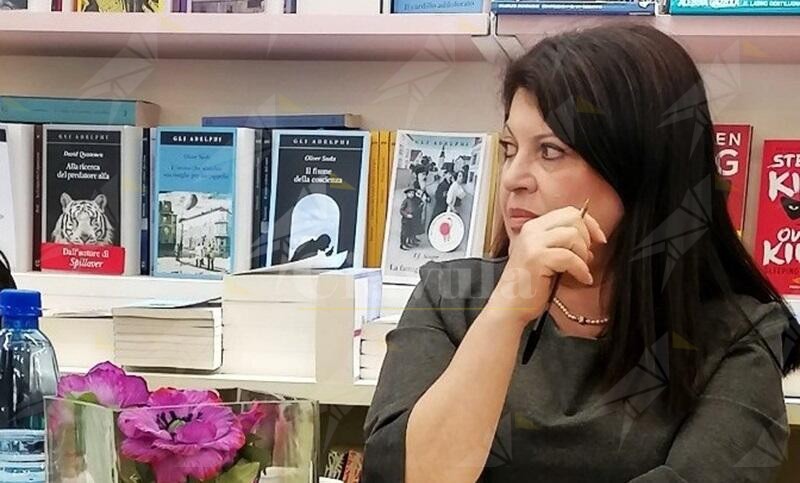 A Siderno la presentazione del libro “Una luce abbondante” di Sonia Serazzi