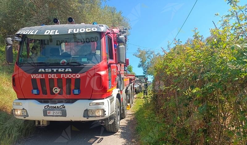 Si ribalta il trattore, morto un agricoltore a Vibo Valentia