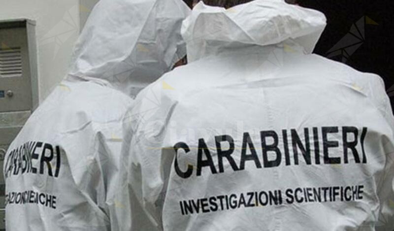 Giallo in Calabria, donna trovata morta in una pozza di sangue Giallo in Calabria, donna trovata morta in una pozza di sangue