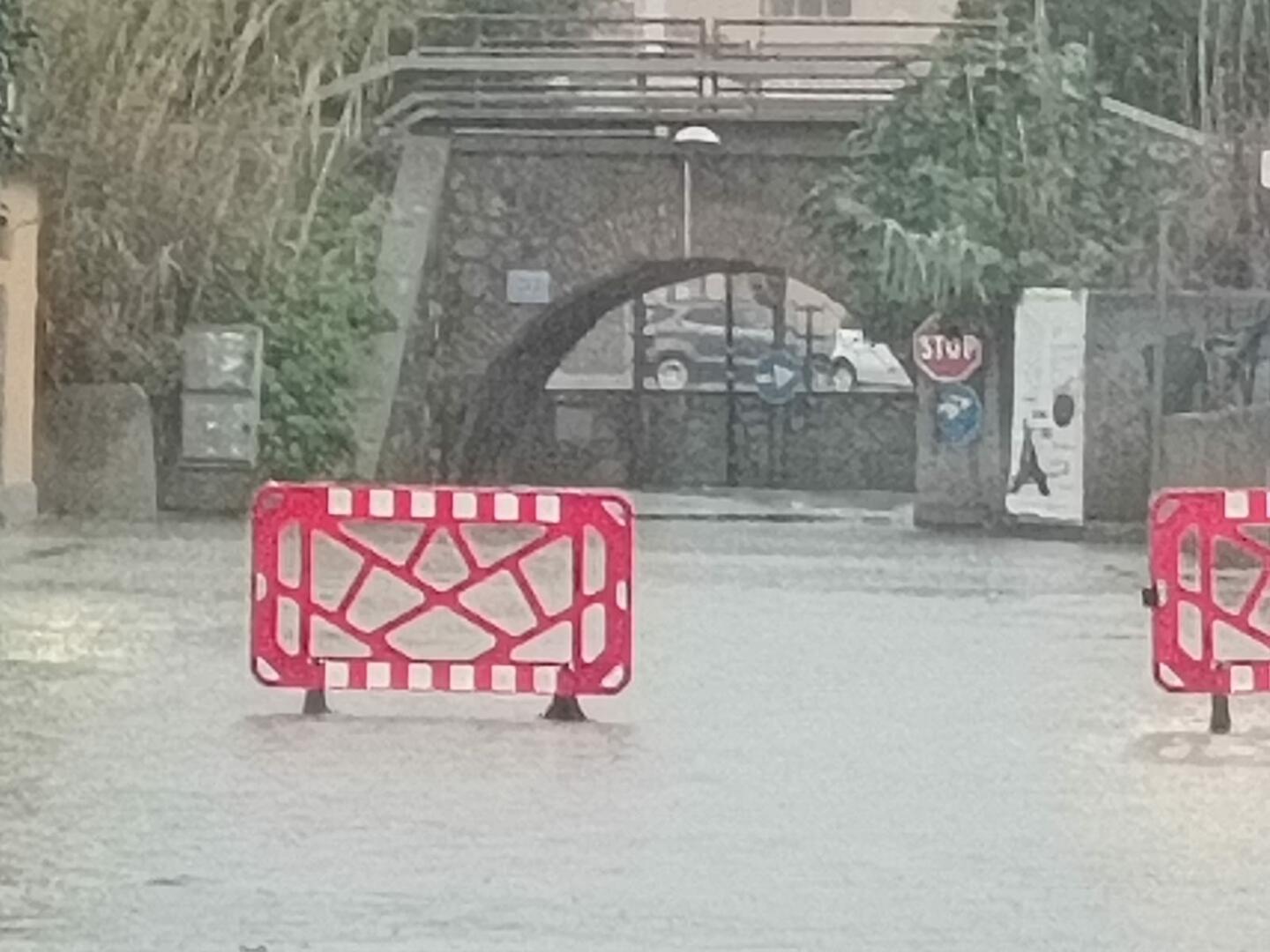 Accesso alla zona mare di Caulonia: l’Amministrazione al lavoro per una soluzione strutturale. A maggio tavolo tecnico istituzionale e un’assemblea pubblica