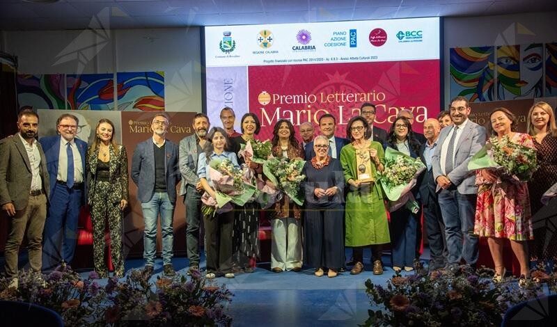 Bovalino, Nicoletta Verna vince l’ottava edizione del Premio letterario “Mario La Cava”