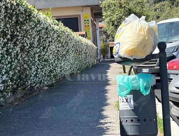 L’amministrazione di Gioiosa Ionica richiama l’attenzione dei cittadini sul corretto uso dei cestini portacarte