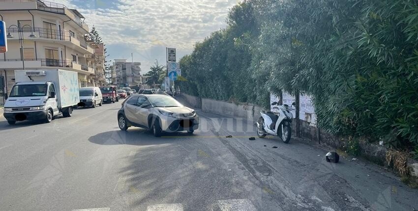 Incidente stradale a Caulonia marina
