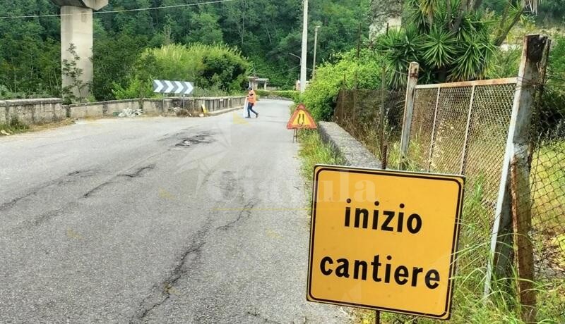 Iniziati a Cinquefrondi i lavori di messa in sicurezza e valorizzazione del ponte sul fiume Sciarapotamo