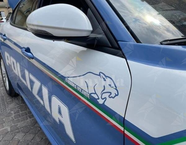 Beccato in possesso di eroina e cocaina, arrestato un ragazzo