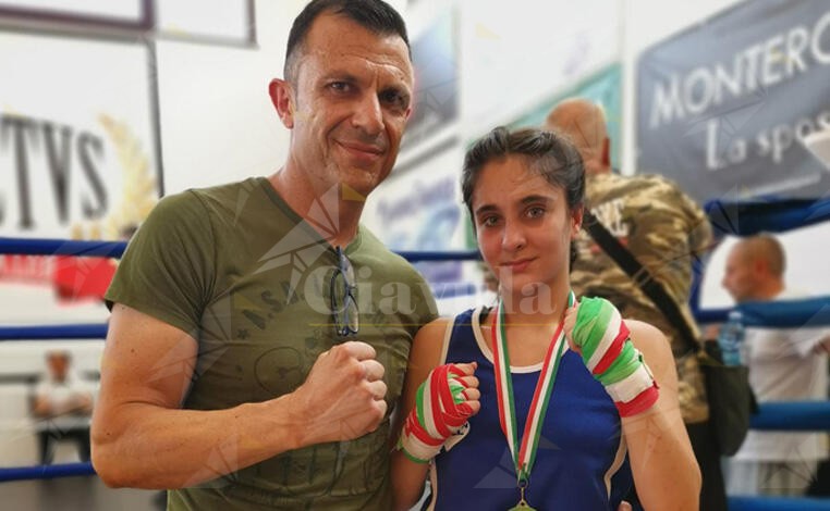 La cauloniese Benedetta Scuteri brilla al torneo di pugilato giovanile “Criterium”. Pioggia di titoli per l’ASD Coluccio