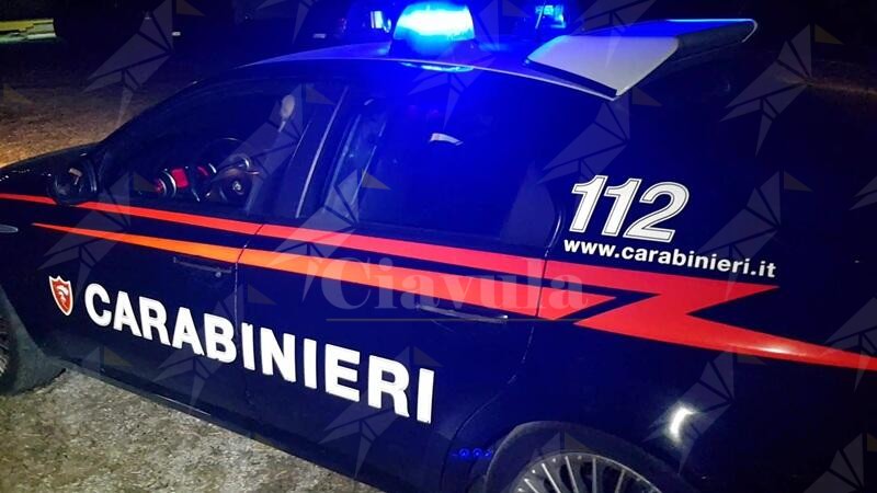 Gioco d’azzardo non autorizzato a Bovalino: i Carabinieri sequestrano slot e totem illegali