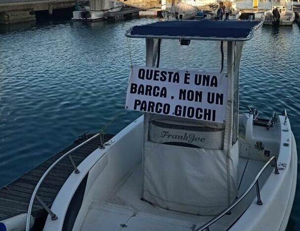 Disservizi, furti e risse al porto di Roccella Jonica. La protesta dei diportisti: “Chiediamo sicurezza”
