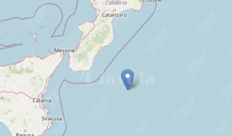 Scossa di terremoto al largo della costa ionica