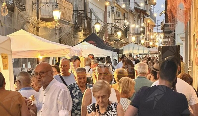 Due giorni di cultura, tradizione e comunità: successo per la Festa Marinara di Roccella Jonica