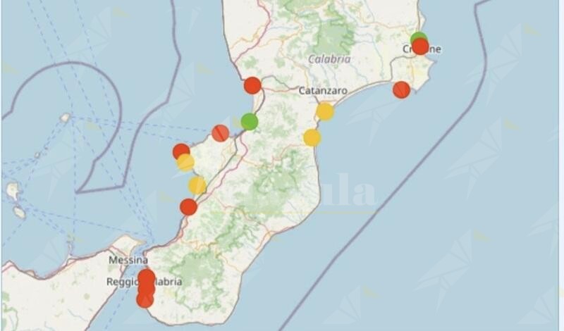 I dati di “Goletta Verde” di Legambiente: “In Calabria inquinati 13 punti mare su 23 monitorati”