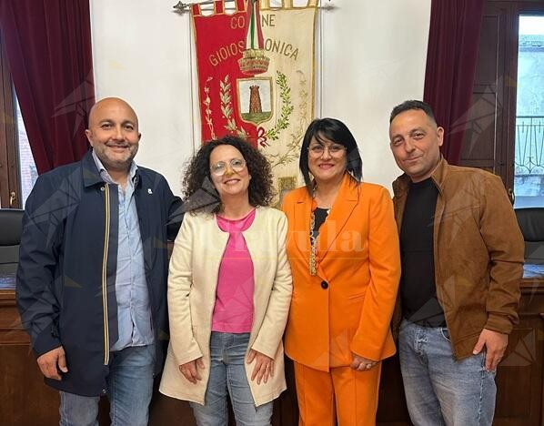 Gioiosa Ionica, Costruire Insieme: “La giunta Fuda-Ritorto affossa turismo, commercio e vivibilità”