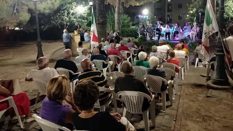 Festà dell’Unità di Caulonia, il Pd: “Continueremo a lavorare nell’interesse del paese” Festà dell’Unità di Caulonia, il Pd: “Continueremo a lavorare nell’interesse del paese”