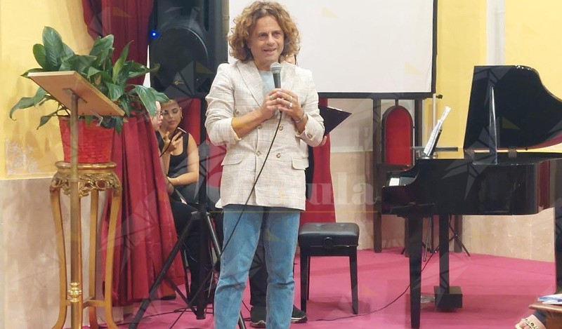 Il fuoco della tradizione accende Taurianova: al via il ‘Mbitu Festival Il fuoco della tradizione accende Taurianova: al via il ‘Mbitu Festival