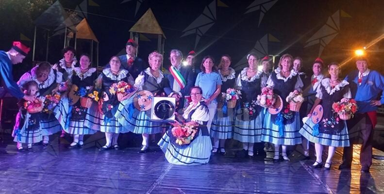 A Portigliola una serata di musica, danza e tradizione con il gruppo folk francese “La Mentonnaise”