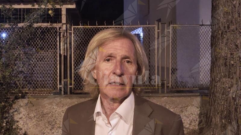 Caulonia, il sindaco Cagliuso dopo il consiglio comunale: “Amareggiato dall’atteggiamento della minoranza, fanno solo demagogia”