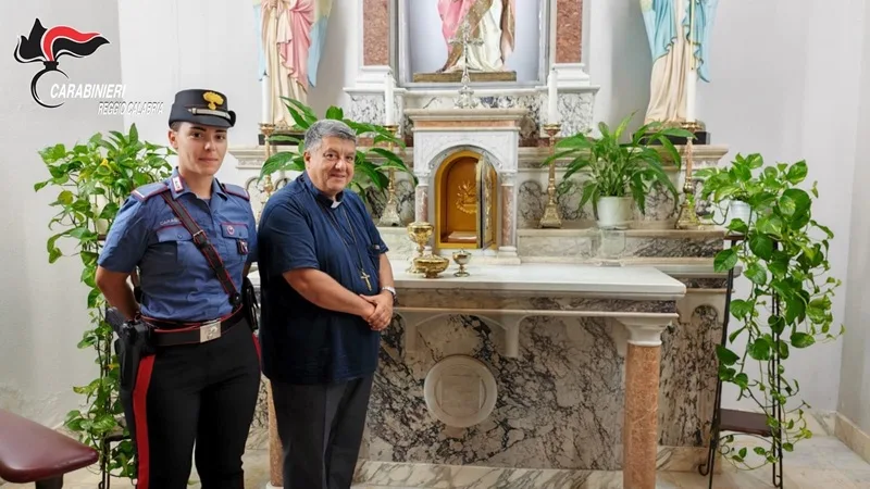 Furti nelle chiese della Piana di Gioia Tauro: identificato il presunto responsabile Furti nelle chiese della Piana di Gioia Tauro: identificato il presunto responsabile