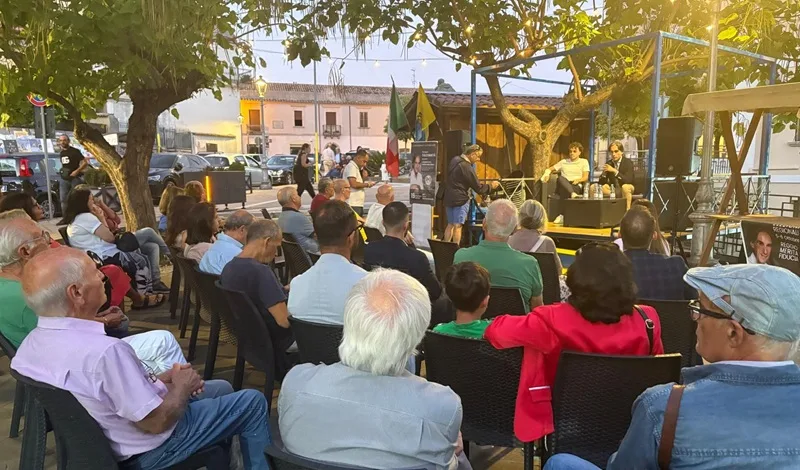 Il sindaco metropolitano Falcomatà incontra cittadini e amministratori della Vallata dello Stilaro Il sindaco metropolitano Falcomatà incontra cittadini e amministratori della Vallata dello Stilaro