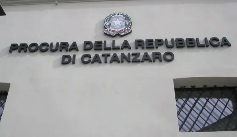 ‘Ndrangheta, concluse le indagini dell’inchiesta Artemis: coinvolte 81 persone. Tra loro un candidato alle regionali per il centrodestra