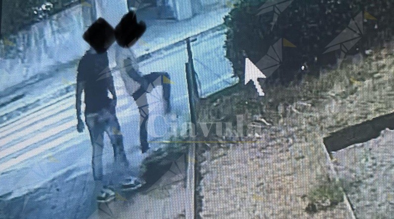 Distrutta la recinzione dell’area giochi di Caulonia. Antonella Caraffa: “I responsabili saranno puniti”