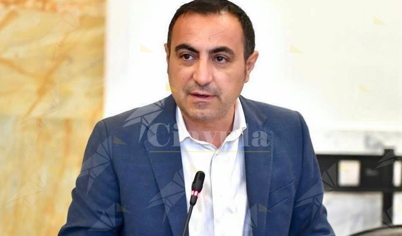 Fuda (AVS): “Per i precari del bacino TIS serve una vera stabilizzazione. La soluzione proposta dalla Giunta Occhiuto è inadeguata”