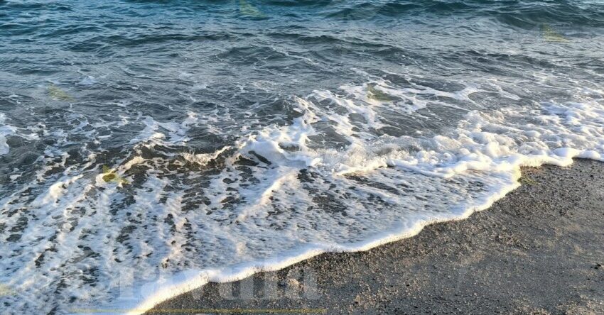 Divieto temporaneo di balneazione nella zona di Canne, tra Roccella Ionica e Caulonia, in attesa delle controanalisi ARPACAL