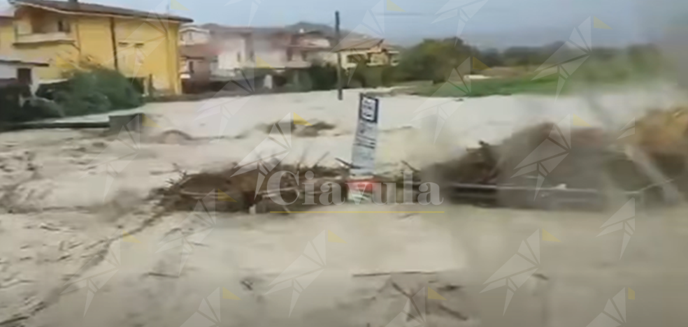 Maltempo, situazione drammatica a Cropani Marina