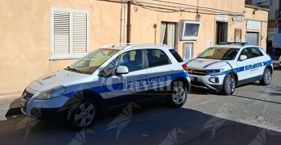 Per il Carabiniere Battista Mastroianni il picchetto d’onore della Polizia Municipale di Caulonia